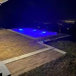 Kocaeli'nde Koerfez Manzarali Dogayla Basbasa Tatil
