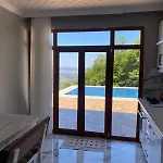 Kocaeli'nde Koerfez Manzarali Dogayla Basbasa Tatil 别墅 科喀艾里