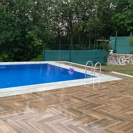 Kocaeli'nde Koerfez Manzarali Dogayla Basbasa Tatil