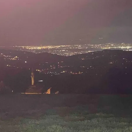 فيلة Kocaeli'nde Koerfez Manzarali Dogayla Basbasa Tatil كوجايِلِ