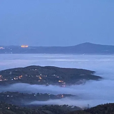 Villa Kocaeli'nde Koerfez Manzarali Dogayla Basbasa Tatil Kocaeli