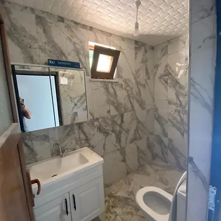 Kocaeli'nde Koerfez Manzarali Dogayla Basbasa Tatil